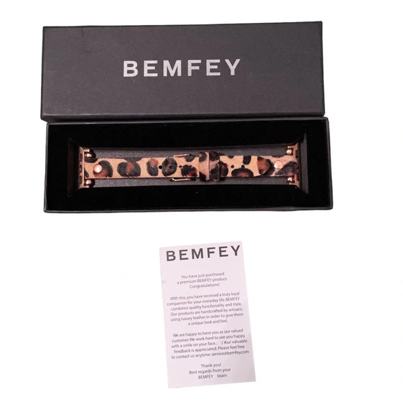 NIB BEMFEY CALF HAIR APPLE WATCH BAND - Picture 1 of 3